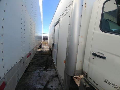 USED 2007 HINO 258 BOX VAN TRUCK #19936