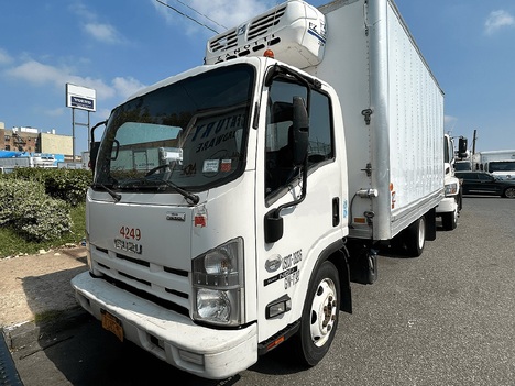2015 ISUZU NQR Reefer Truck #20258