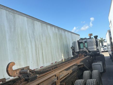 2017 MACK MRU613 Roll Off Roll-Off Truck #20442