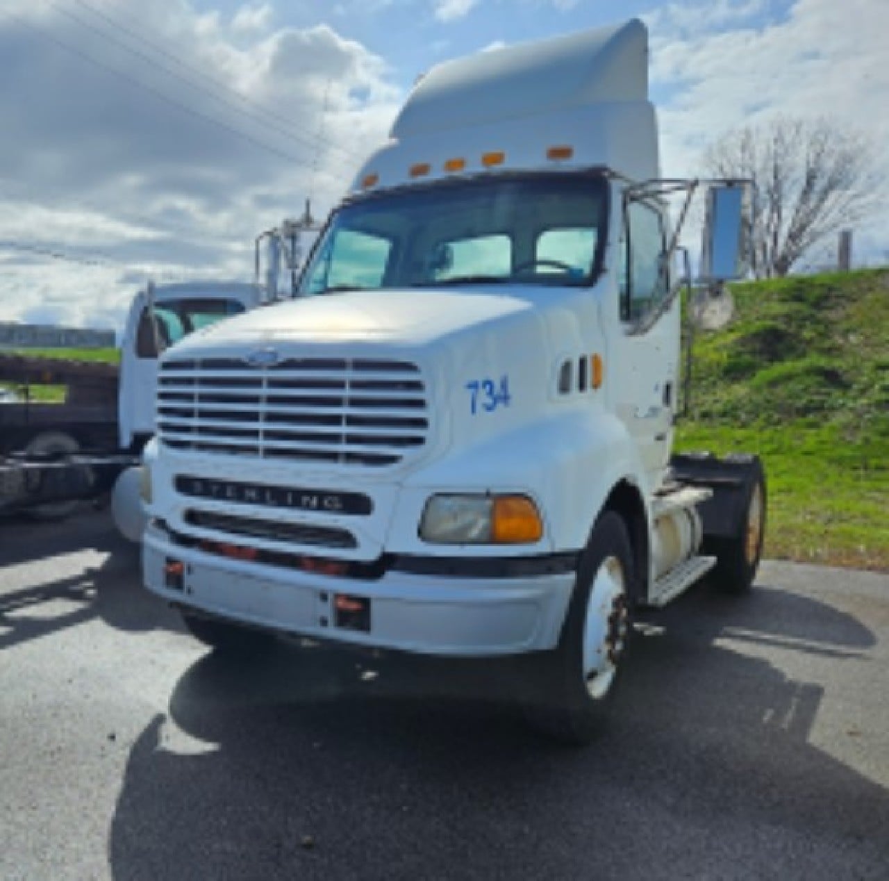 USED 2001 STERLING A9500 SINGLE AXLE DAYCAB TRUCK #20869 USED 2001 STERLING A9500 SINGLE AXLE DAYCAB TRUCK #20869