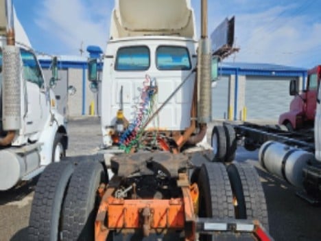 USED 2001 STERLING A9500 SINGLE AXLE DAYCAB TRUCK #20869-3 USED 2001 STERLING A9500 SINGLE AXLE DAYCAB TRUCK #20869-3