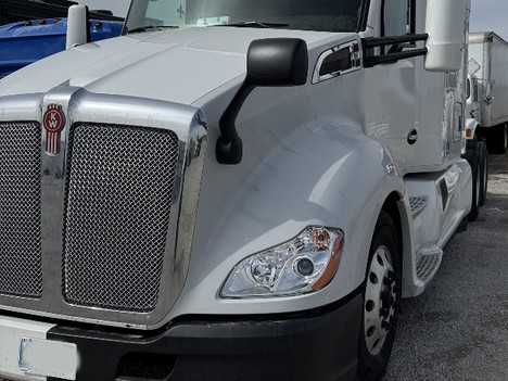 2022 KENWORTH T680 Tandem Axle Sleeper #20941