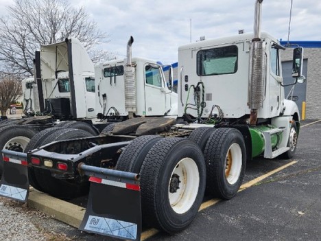 USED 2005 FREIGHTLINER COLUMBIA 120 TANDEM AXLE DAYCAB TRUCK #20965-3