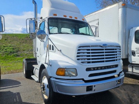 USED 2002 STERLING A9500 SINGLE AXLE DAYCAB TRUCK #20966-2