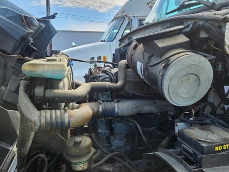 USED 2002 STERLING A9500 SINGLE AXLE DAYCAB TRUCK #20966-5