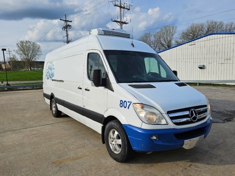 USED 2010 MERCEDES-BENZ SPRINTER 100 PANEL - CARGO VAN TRUCK #21004-1 USED 2010 MERCEDES-BENZ SPRINTER 100 PANEL - CARGO VAN TRUCK #21004-1
