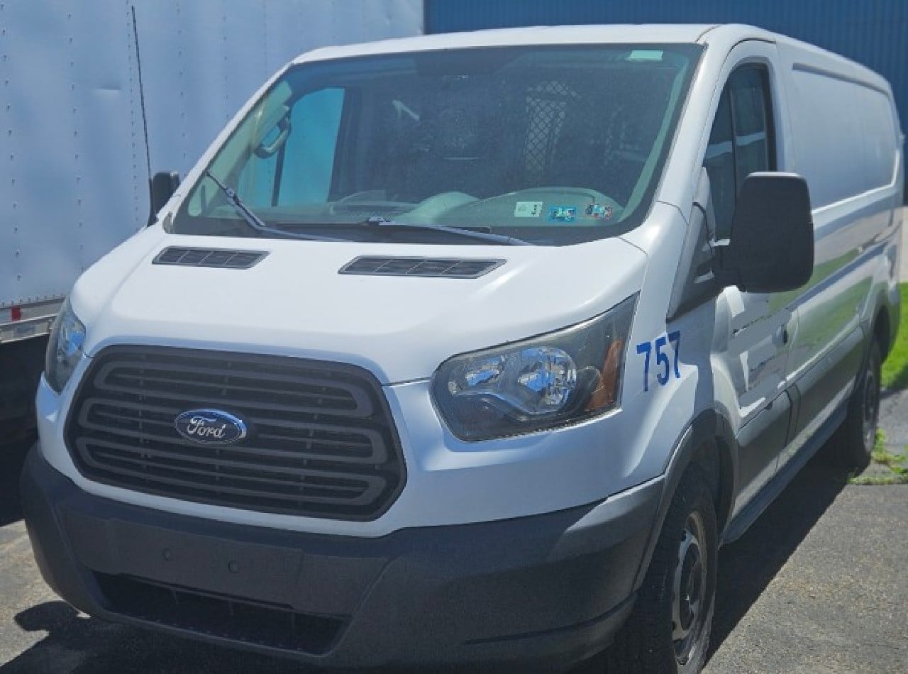 USED 2015 FORD TRANSIT 150 PANEL - CARGO VAN TRUCK #21229 USED 2015 FORD TRANSIT 150 PANEL - CARGO VAN TRUCK #21229