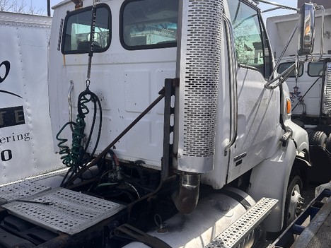 USED 2006 STERLING A9500 SINGLE AXLE DAYCAB TRUCK #21859-3