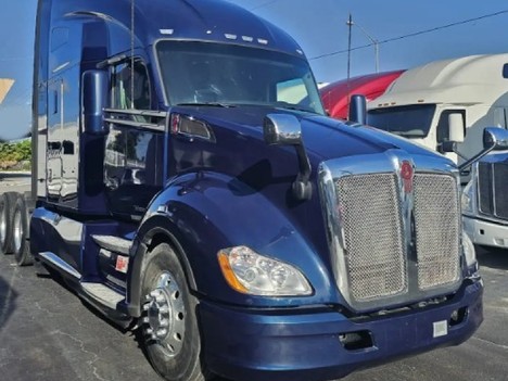 2020 KENWORTH T680 Tandem Axle Sleeper #21864