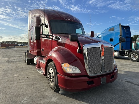 2019 KENWORTH T680 Tandem Axle Sleeper #22140