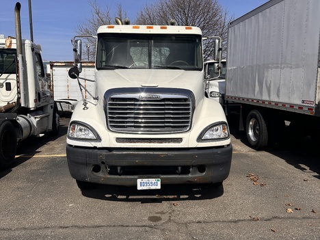 2003 FREIGHTLINER Columbia Tandem Axle Daycab #22278
