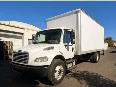 2012 FREIGHTLINER M2 106 Box Van Truck #22321 2012 FREIGHTLINER M2 106 Box Van Truck #22321