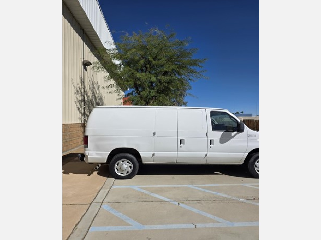 USED 2012 FORD E150 PANEL - CARGO VAN TRUCK #22322 USED 2012 FORD E150 PANEL - CARGO VAN TRUCK #22322