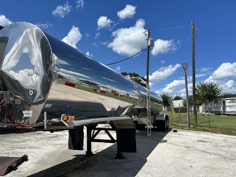 2001 POLAR Tank Trailer 6700gls SRJ Tank Trailer #22347