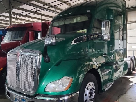 2018 KENWORTH T680 Tandem Axle Sleeper #22378