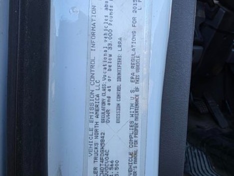 USED 2015 FREIGHTLINER M2 BOX VAN TRUCK #22411-9 USED 2015 FREIGHTLINER M2 BOX VAN TRUCK #22411-9