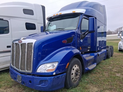 2020 PETERBILT 579 Tandem Axle Sleeper #22499