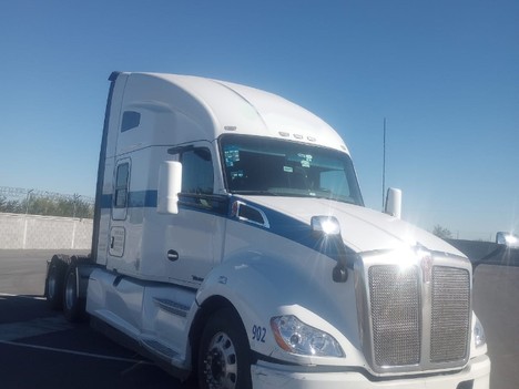2018 KENWORTH T680 Tandem Axle Sleeper #22653