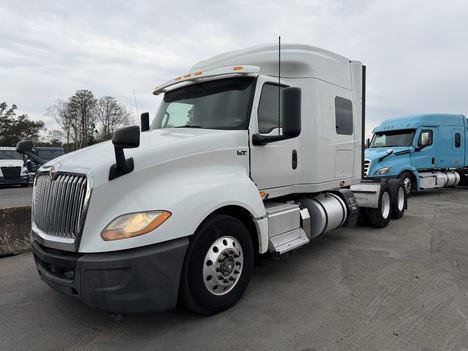 2018 INTERNATIONAL LT625 Tandem Axle Sleeper #22775