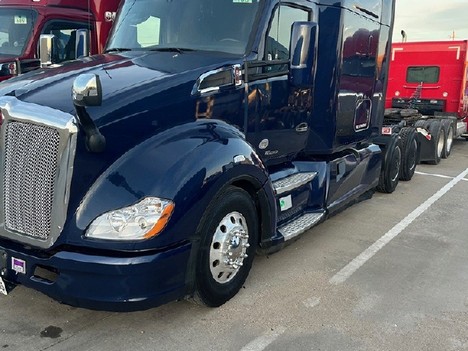 2022 KENWORTH T680 Tandem Axle Sleeper #22912