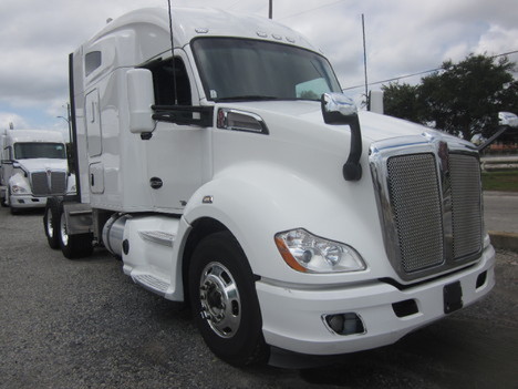 2021 KENWORTH T680 Tandem Axle Sleeper #22982