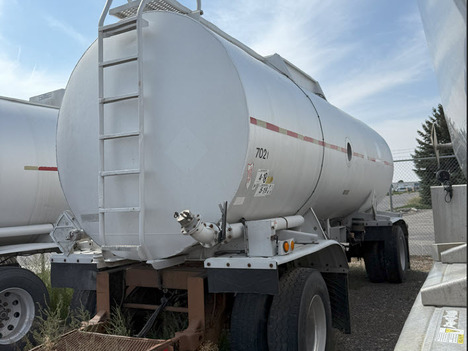 1994 BEALL MC307 Tank Trailer #23051