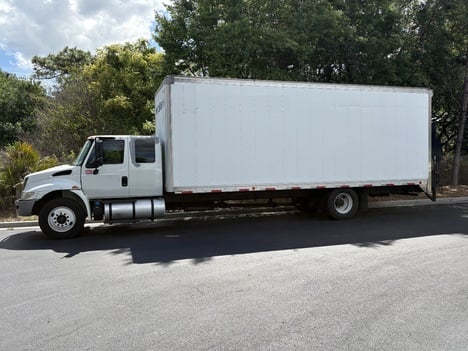 2017 INTERNATIONAL 4300 Box Van Truck #23219 2017 INTERNATIONAL 4300 Box Van Truck #23219