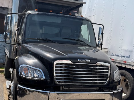 2019 FREIGHTLINER M2 106 Reefer Truck #23222