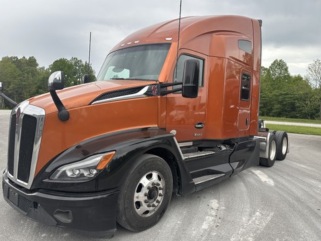 2022 KENWORTH T680 Tandem Axle Sleeper #23623