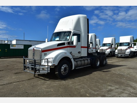 2021 KENWORTH T880 Tandem Axle Daycab #23630