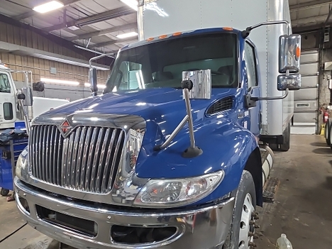 2020 INTERNATIONAL MV Box Van Truck #23697
