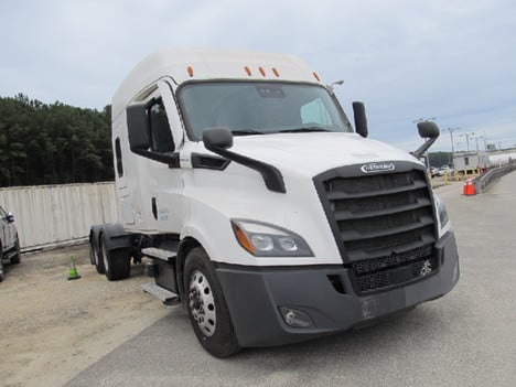2022 FREIGHTLINER CASCADIA 116 Tandem Axle Sleeper #23765 2022 FREIGHTLINER CASCADIA 116 Tandem Axle Sleeper #23765