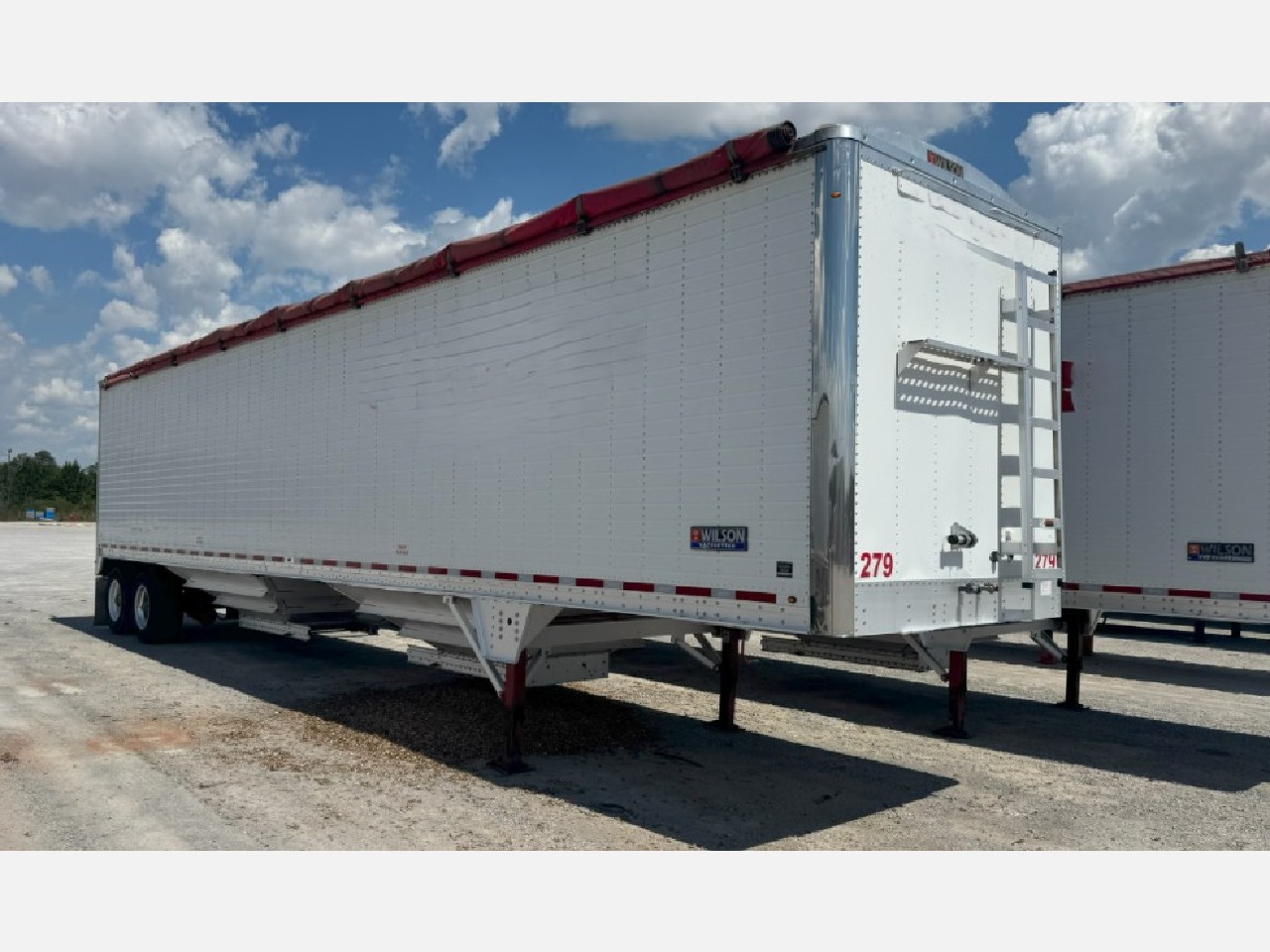 2018 WILSON DWH--651 Pacesetter Hopper Trailer #1 2018 WILSON DWH--651 Pacesetter Hopper Trailer #1