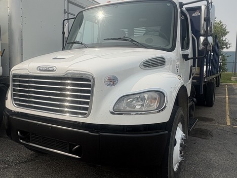 2018 FREIGHTLINER M2 Flatbed Truck Flatbed Truck #23871