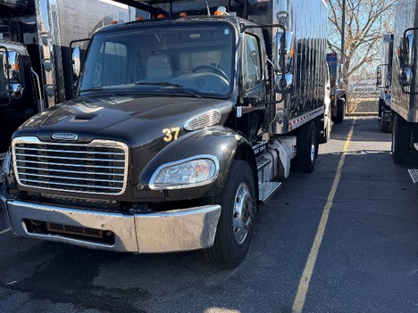 2018 FREIGHTLINER M2 106 Reefer Truck #23882