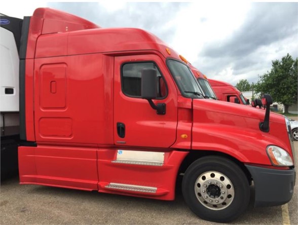 14 Freightliner Cascadia 125 Evolution Sleeper For Sale 1113