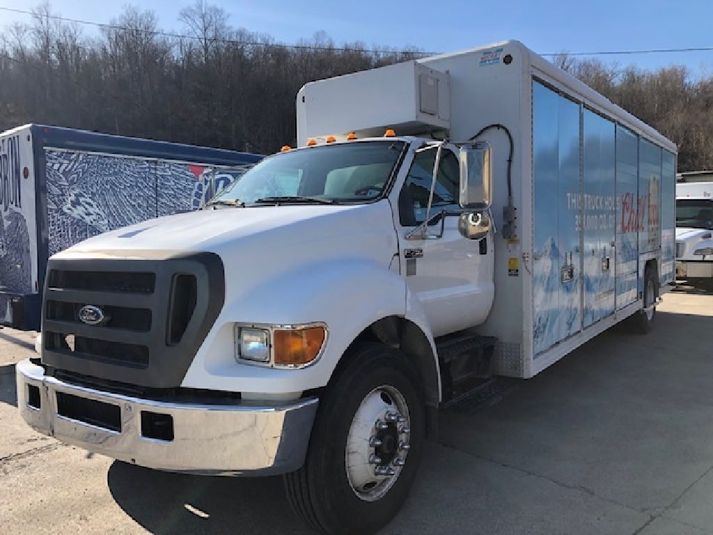 2008 FORD F750 Beverage Truck #1