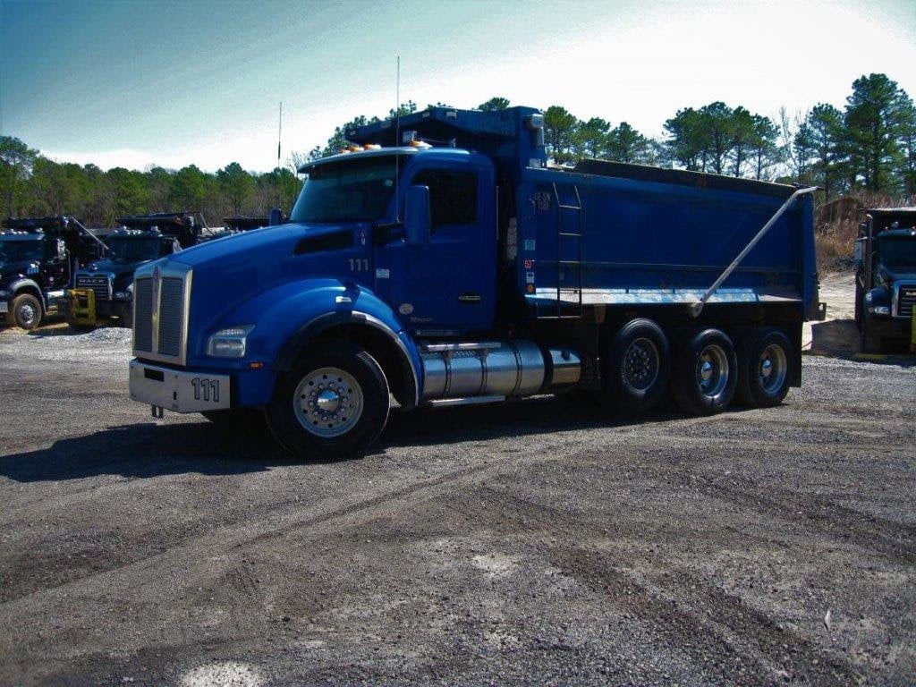 2015 KENWORTH T880 Dump Truck #1