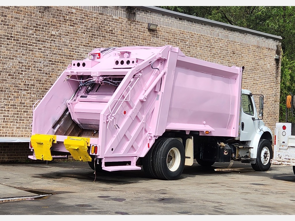 2017 FREIGHTLINER M2 CUMMINS 149K 20YD GARBAGE TRUCK FOR SALE 2841