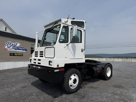 2012 CAPACITY TJ5000DR Yard Jockey - Spotter #12735