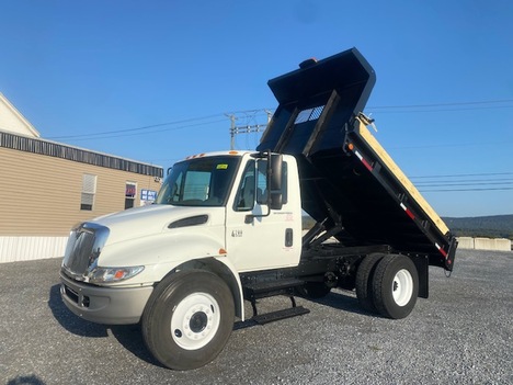 2007 INTERNATIONAL 4200 S/A Steel Dump Truck