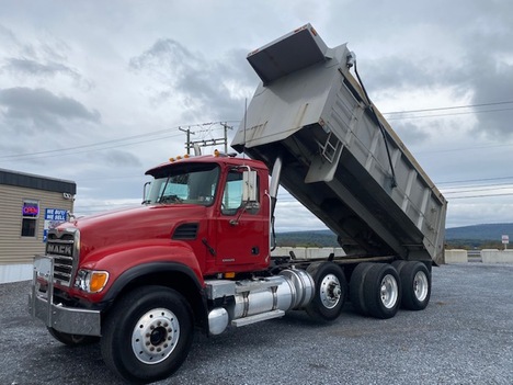 2005 MACK CV713 Tri-Axle Steel Dump Truck