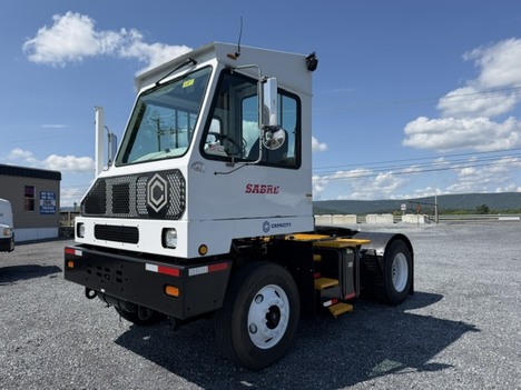 2020 CAPACITY Sabre Yard Jockey - Spotter #12883