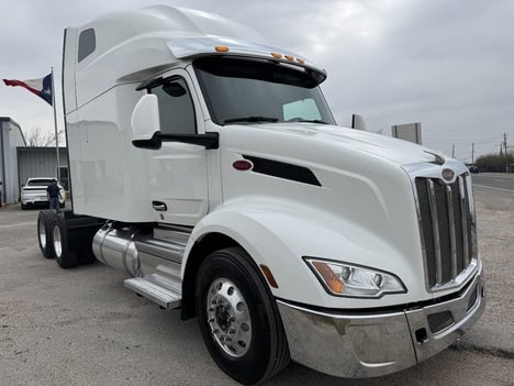 2023 PETERBILT 573 Tandem Axle Sleeper #1249 2023 PETERBILT 573 Tandem Axle Sleeper #1249