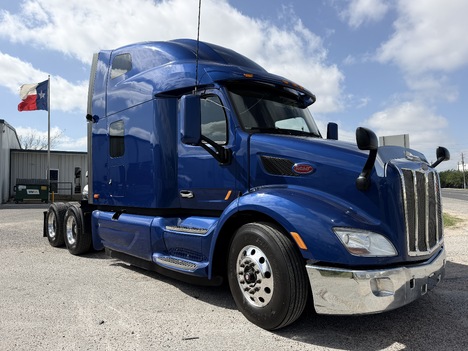 2020 PETERBILT 579 Tandem Axle Sleeper #1283