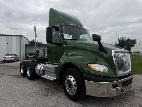 2019 INTERNATIONAL Lt 625 Tandem Axle Daycab #1325