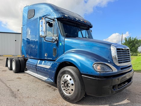 2009-freightliner-colombia-tandem-axle-sleeper #1337