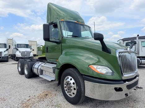 2019-international-lt625-tandem-axle-sleeper #1344