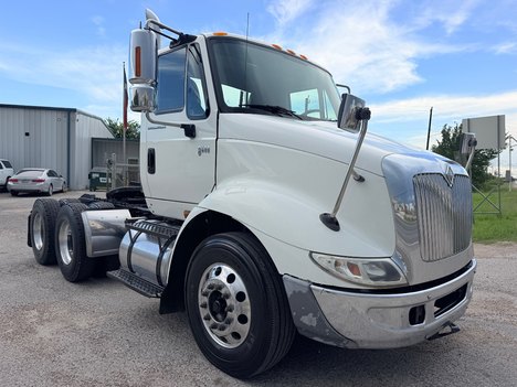 2007-international-8600-tandem-axle-daycab #1347