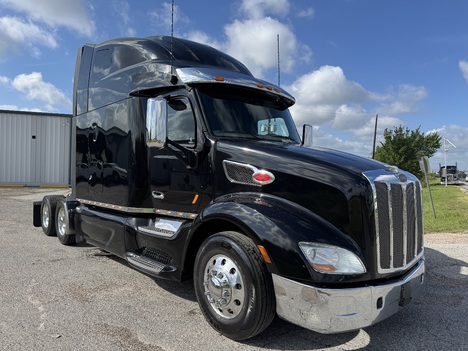 2020 PETERBILT 579 Tandem Axle Sleeper #1363